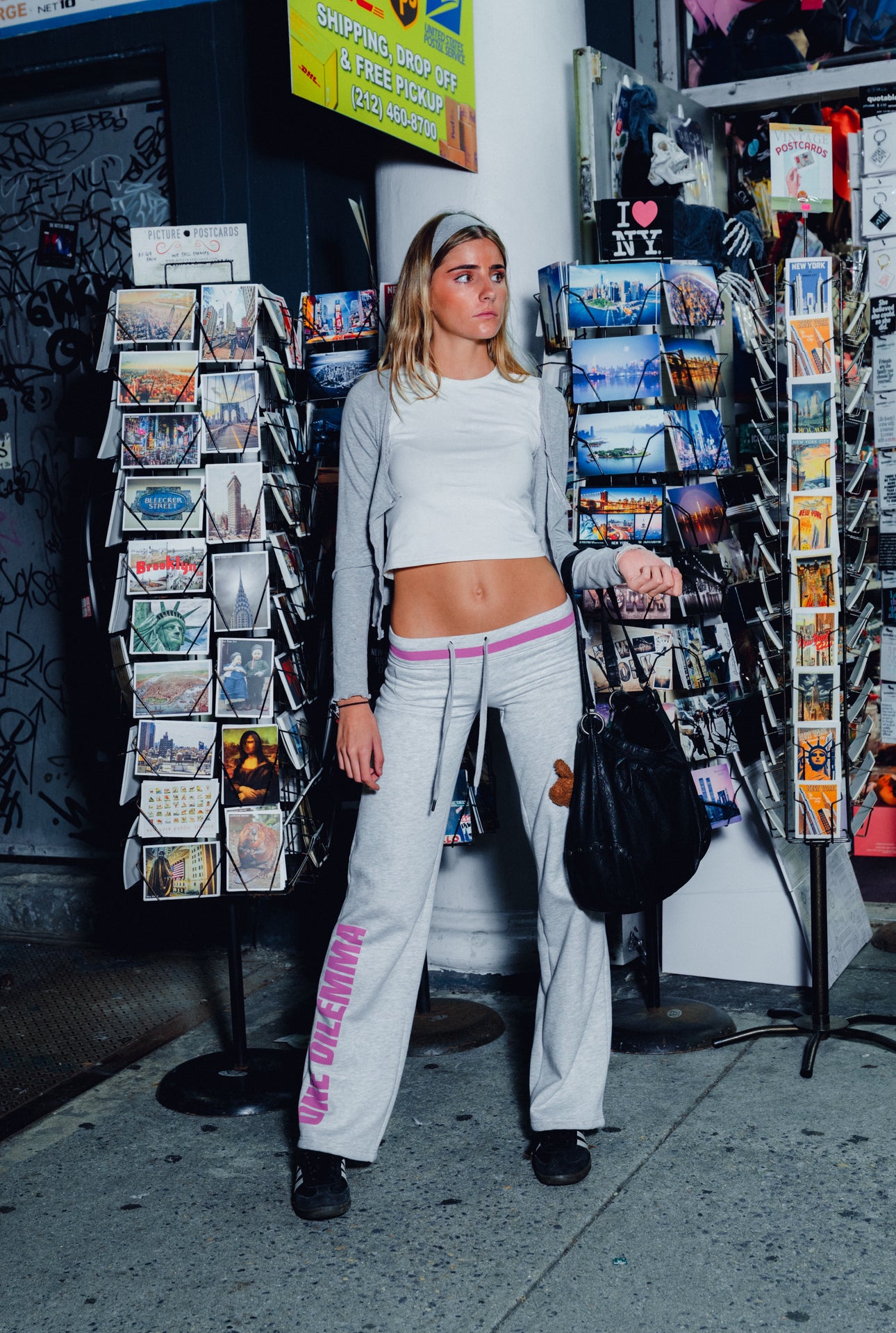 SUPER LOW RISE SWEATPANTS