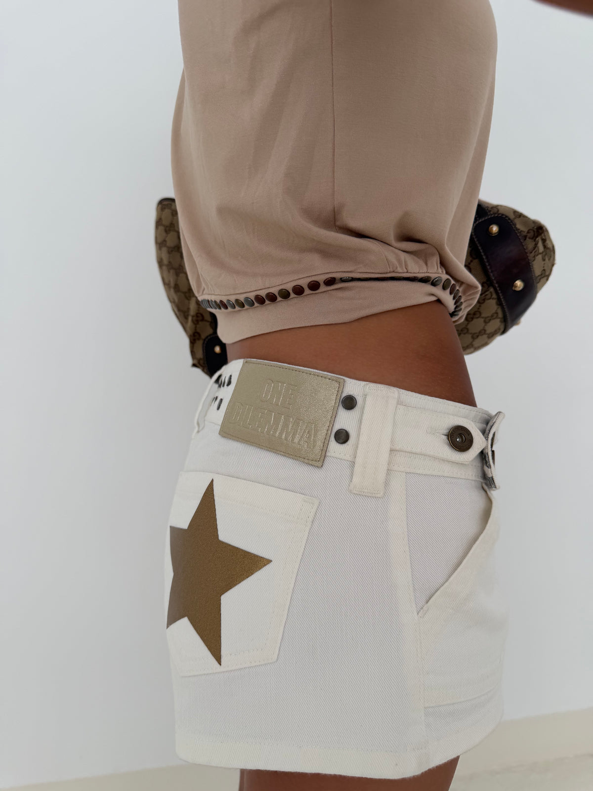 WHITE GOLD MINI-STAR