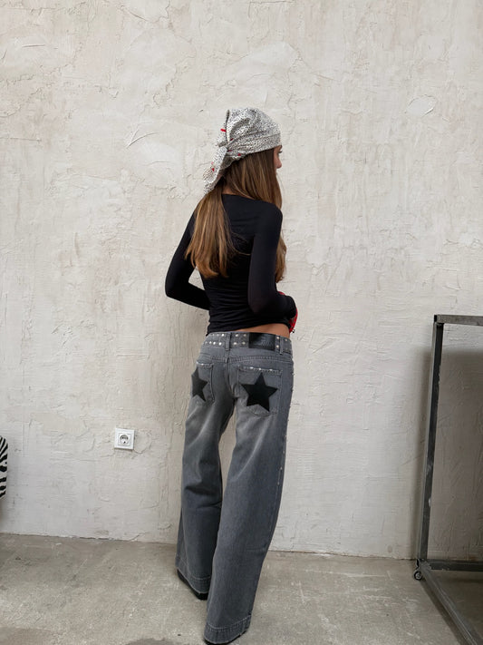 GREY JEANS BLACK LEATHER STAR