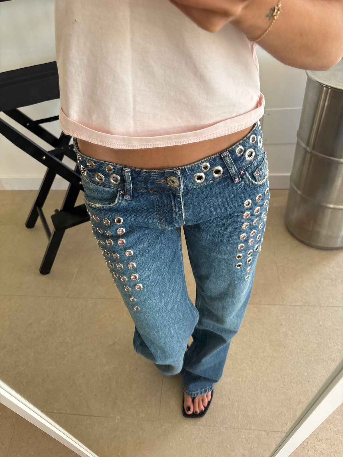 STRAIGHT LEG DISTRESSED STUDDED JEANS