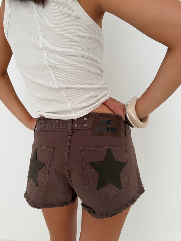 BROWN LACE-UP MINI SHORT