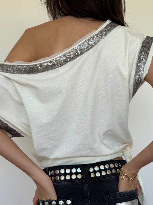 WHITE SEQUINS TIE-SIDE TOP