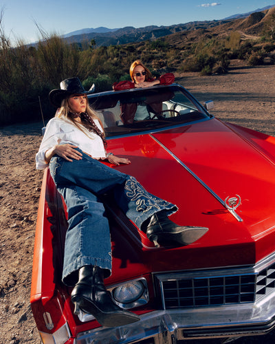 LEFT MY JEANS iN TEXAS