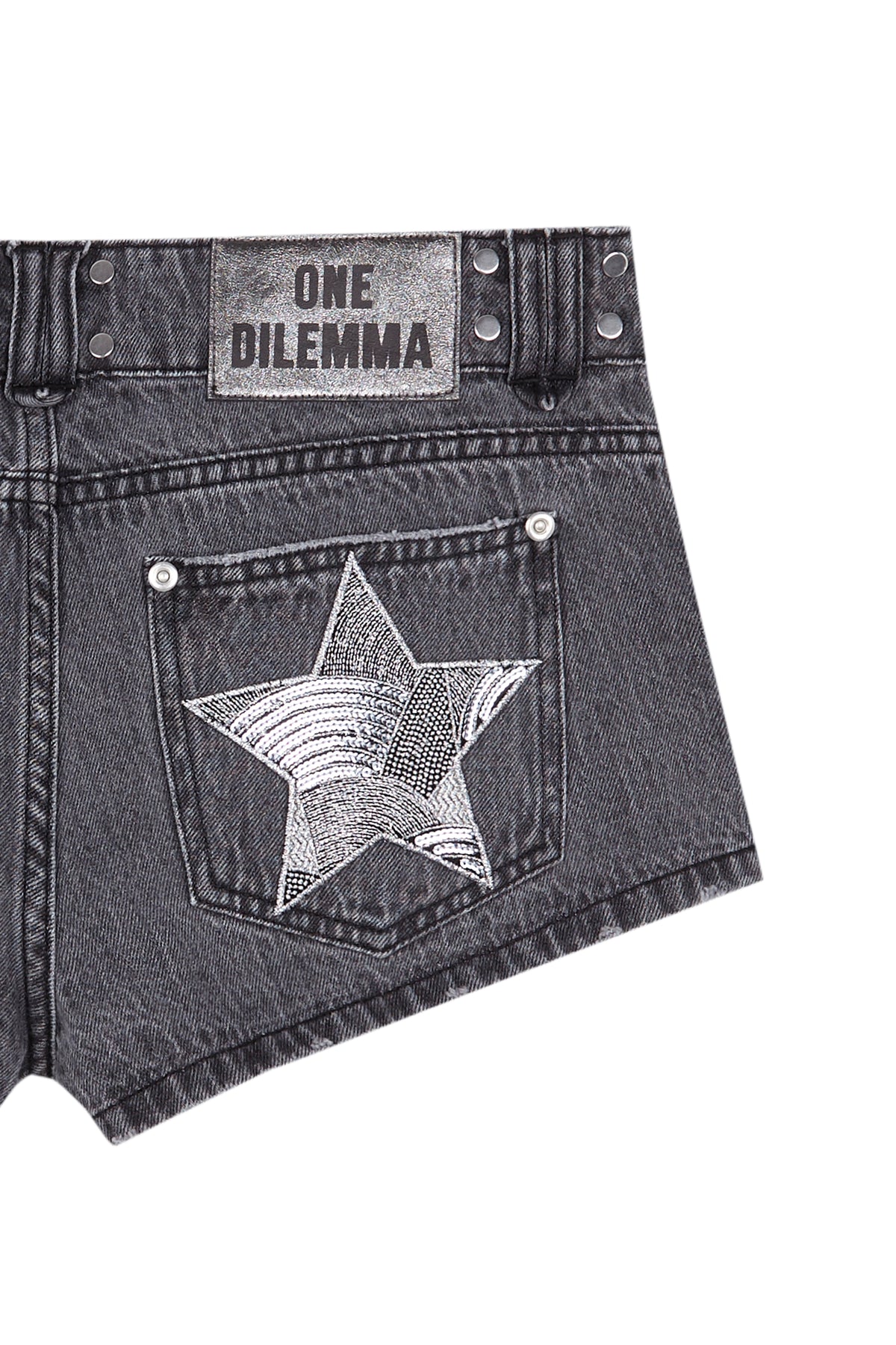 BLACK MINI SHORT BEADED STAR