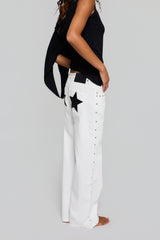 WHITE JEANS BLACK BEADS STAR