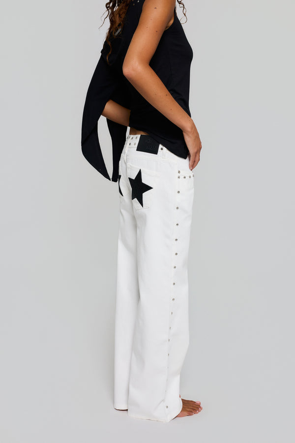 WHITE JEANS BLACK BEADS STAR