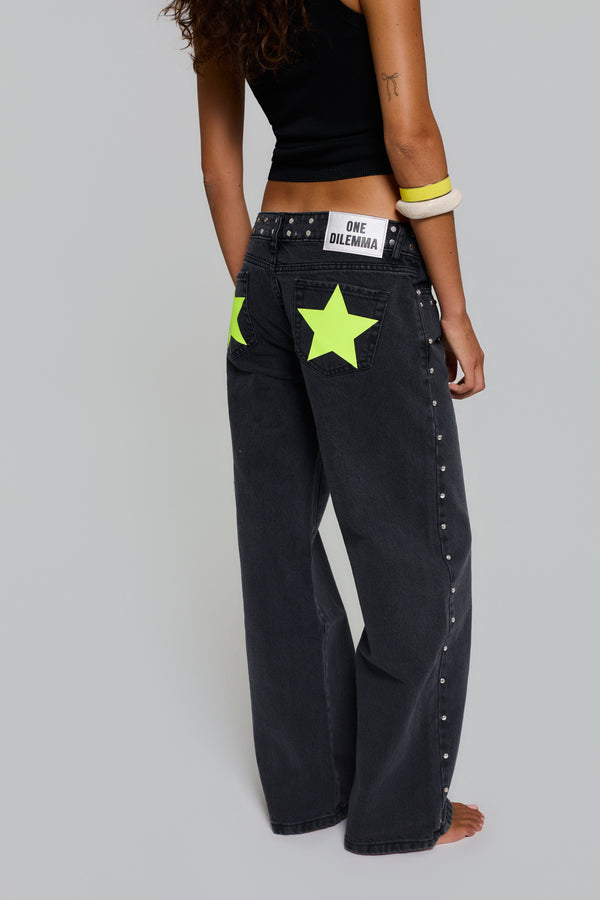 BLACK JEANS YELLOW STAR