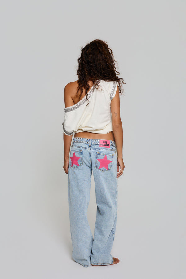 BLUE JEANS RED STAR
