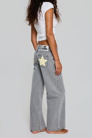 GREY JEANS YELLOW STAR