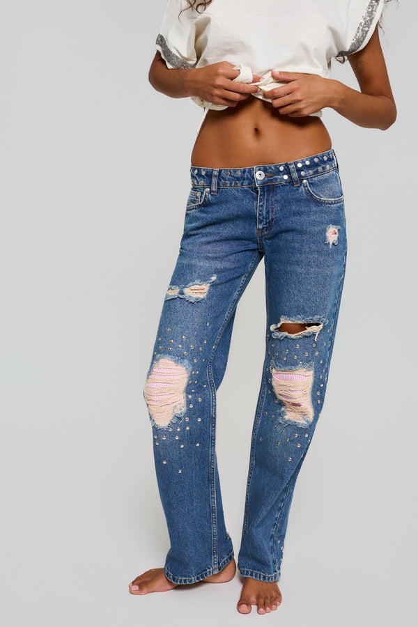RIPPED STRAIGHT JEANS