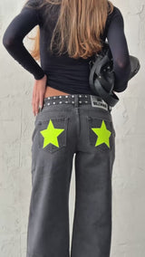 BLACK JEANS YELLOW STAR